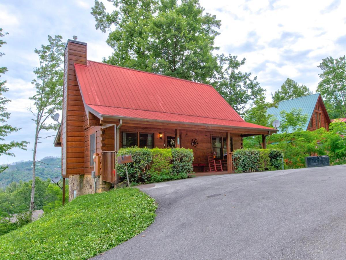 Bear Tracks, 2 Bedrooms, Hot Tub, Fireplace, Wifi, Jetted Tub, Sleeps 6 Gatlinburg Exterior foto